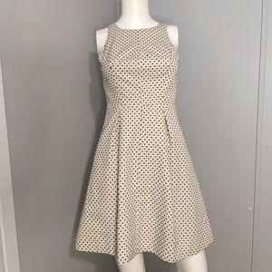 🌷 Ann Taylor White & Black Polka Dot Sleeveless Dress Size 0P